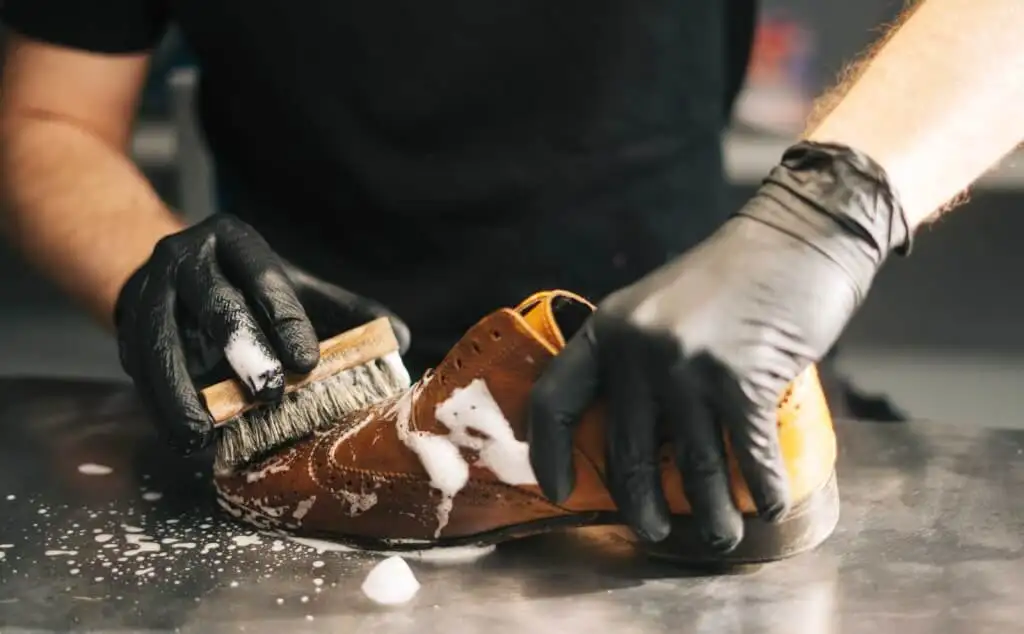 Cuci sepatu cirebon